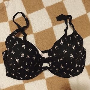Victoria's Secret lined demi